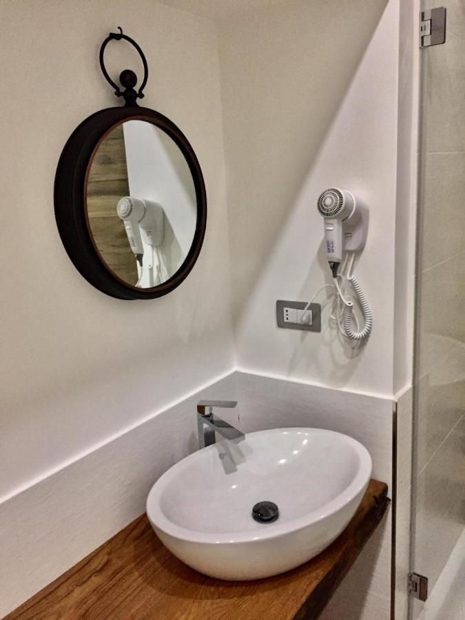 Chambre Lits Jumeaux avec Salle de Bains Privative