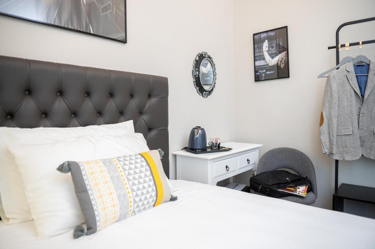 Quarto Individual Deluxe