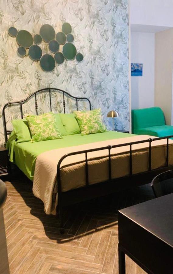 Driepersoonskamer met Eigen Badkamer
