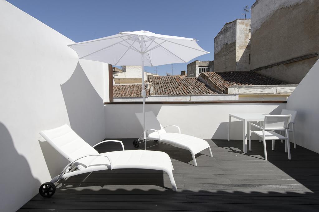 Quarto Duplo com Terraço