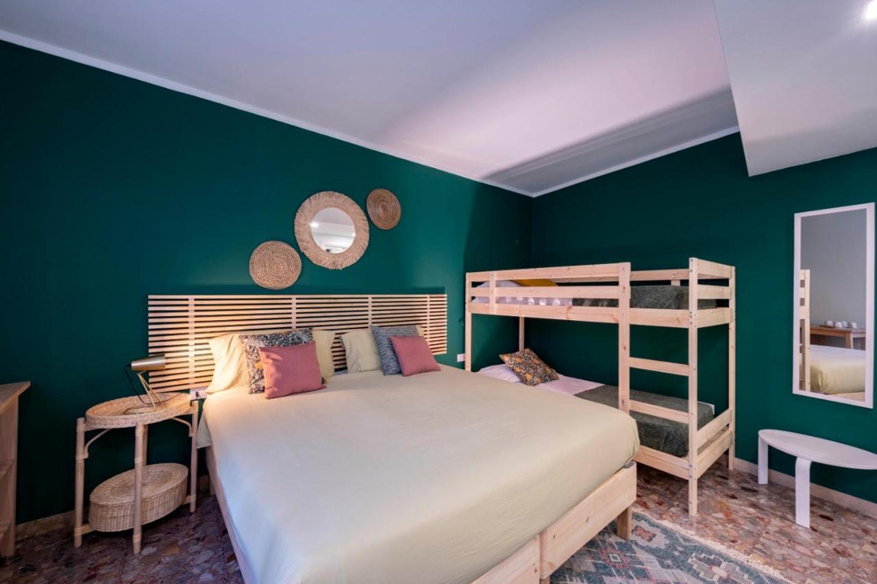 Habitación Triple con baño privado