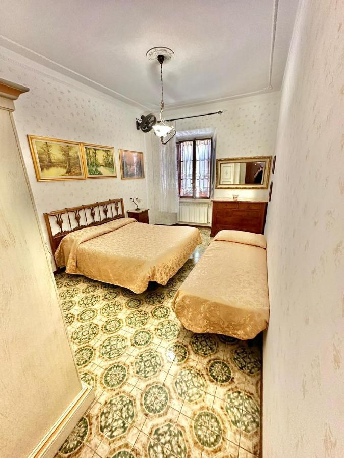 Camera Quadrupla con Bagno in Comune