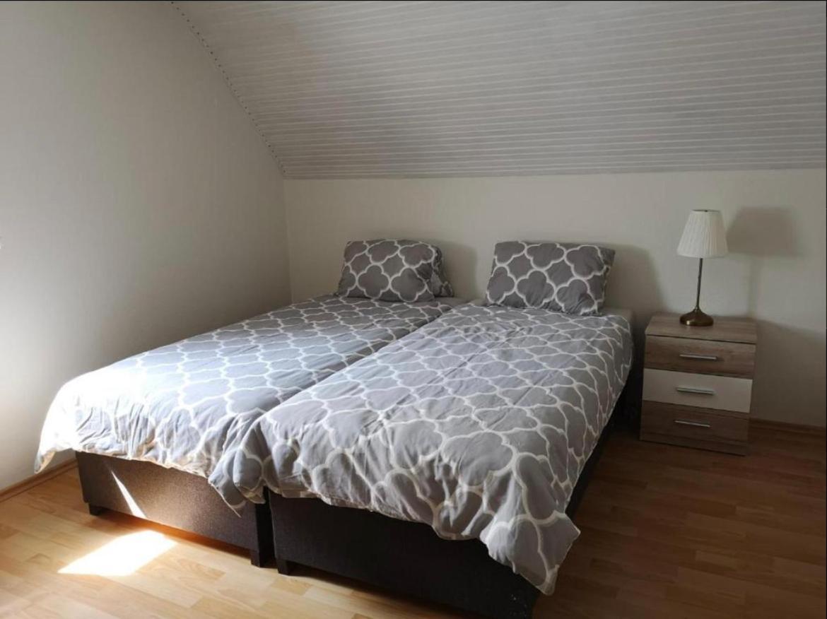 Quarto Duplo Standard