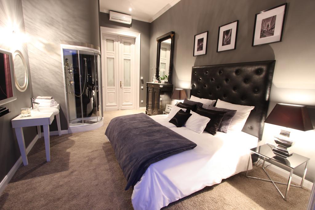 Deluxe Kamer met Kingsize Bed en Uitzicht op Rivier