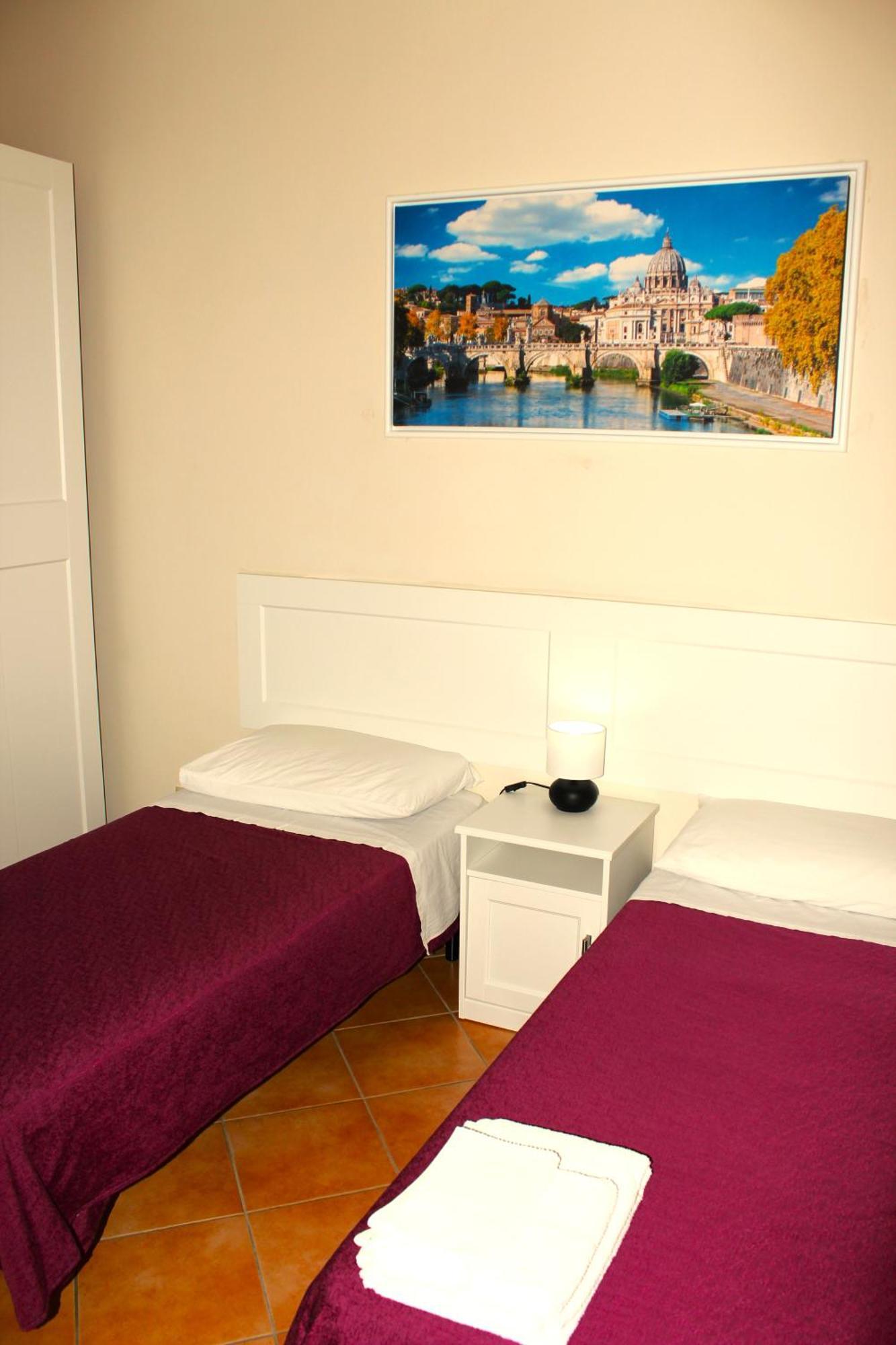 Quarto com 2 Camas de Solteiro