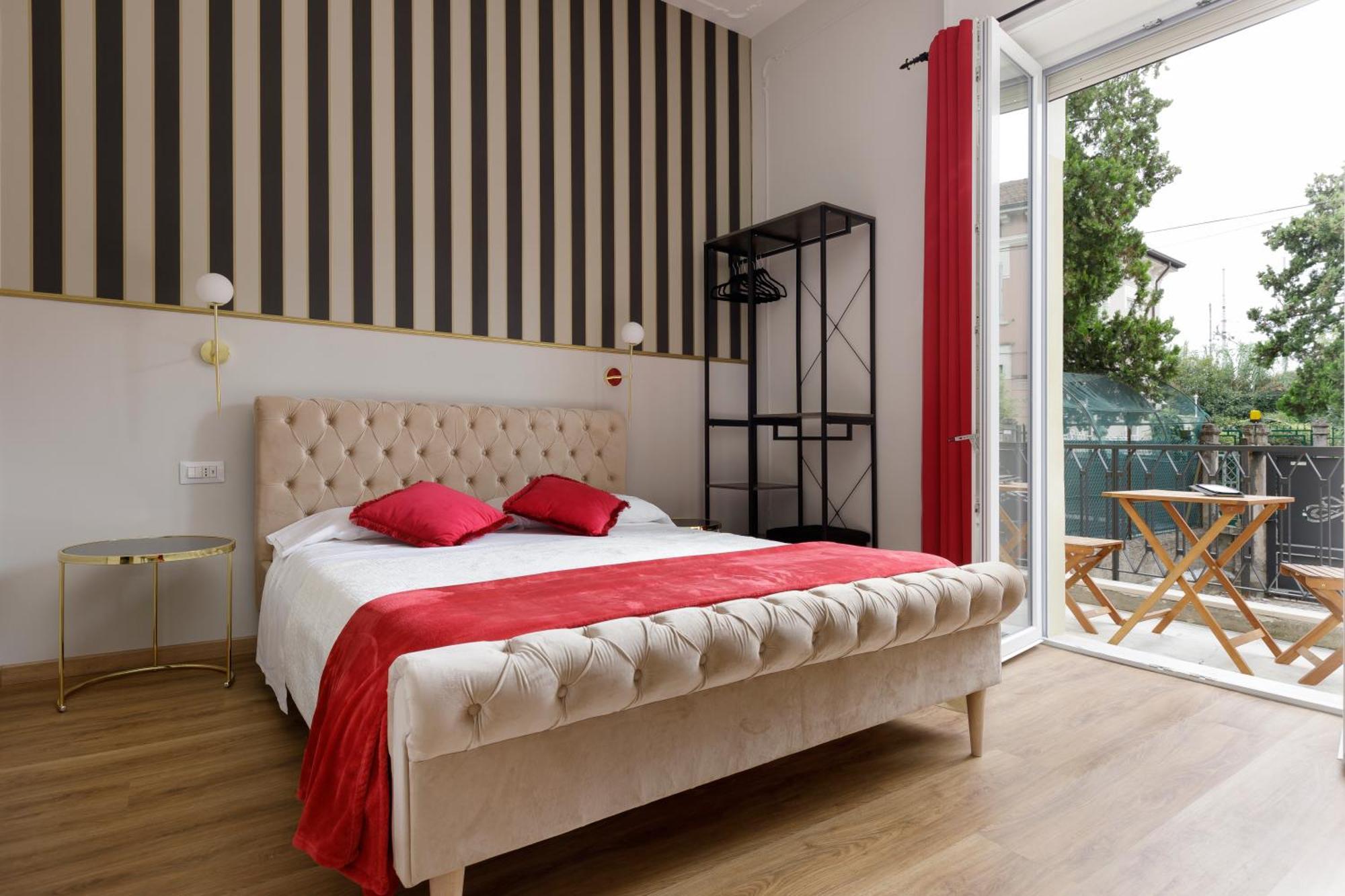 Habitación Triple con balcón
