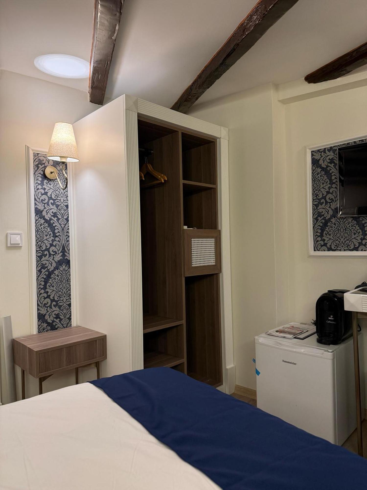 Quarto Duplo Económico
