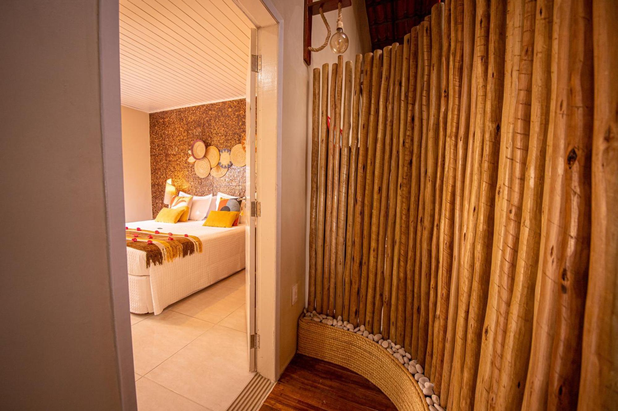 Quarto com Cama de Casal ou 2 de Solteiro e Varanda
