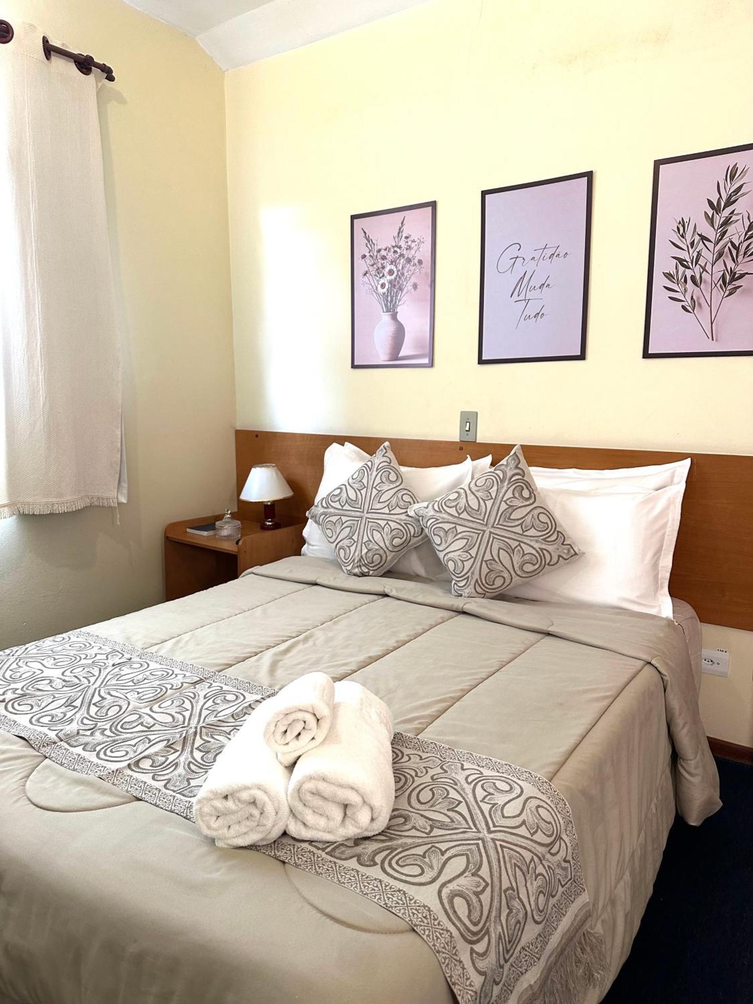 Quarto Duplo Standard