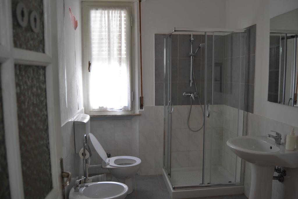 Habitación Individual con baño compartido