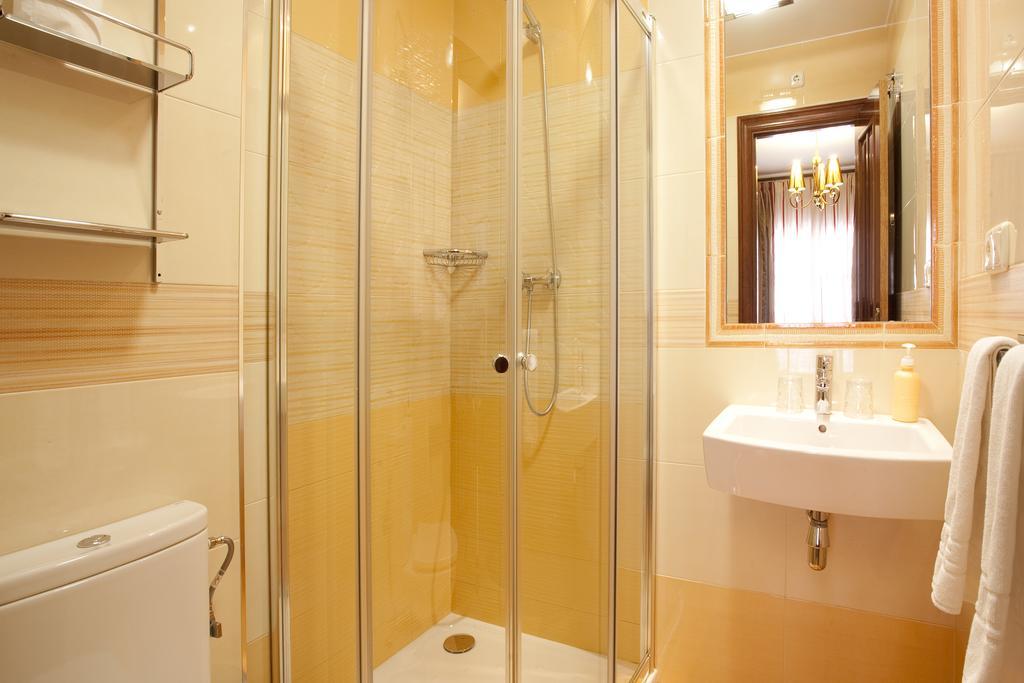 Quarto Duplo