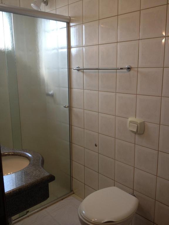 Quarto com Cama de Casal ou 2 de Solteiro