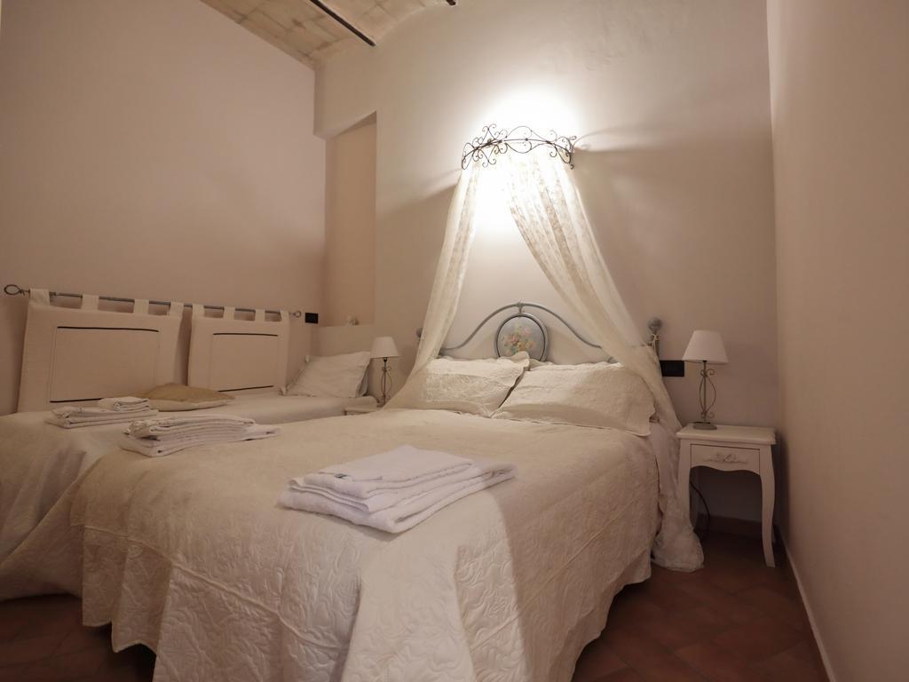 Camera Doppia con Letti Singoli con Bagno Privato Esterno