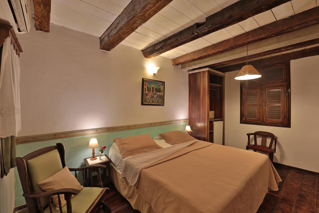 Quarto Standard com Cama de Casal ou 2 de Solteiro