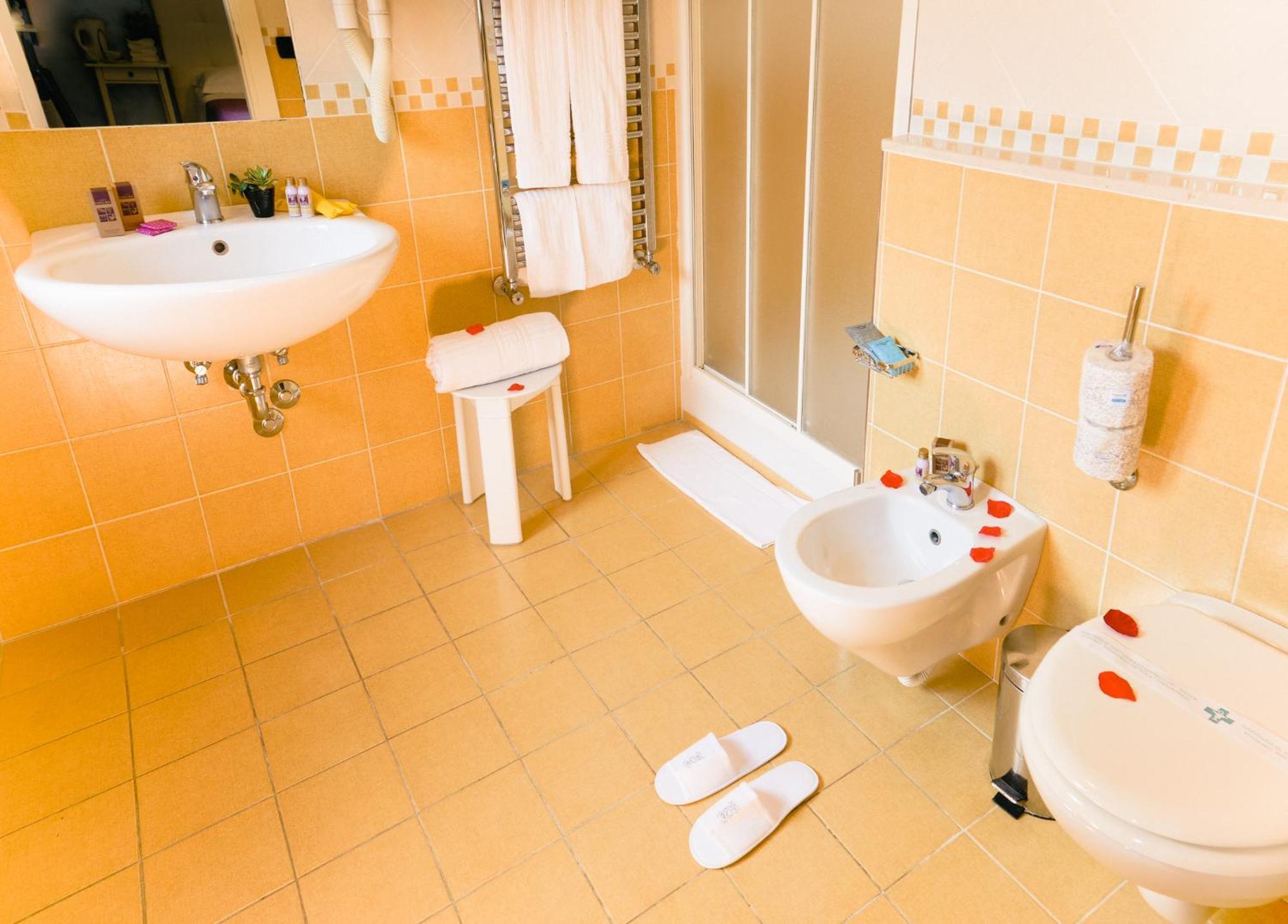 Chambre Lits Jumeaux avec Kitchenette et Balcon