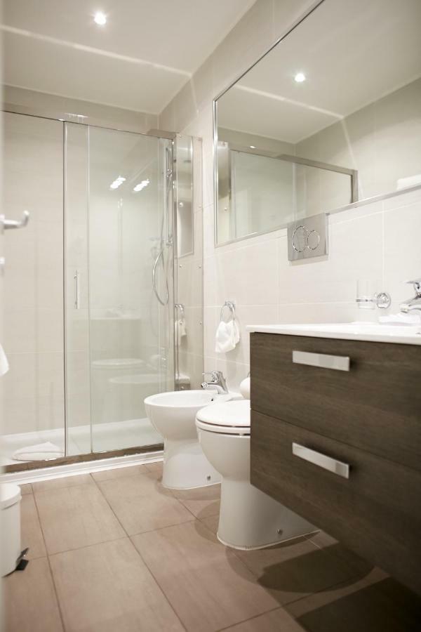 Chambre Double avec Petit Lit Double