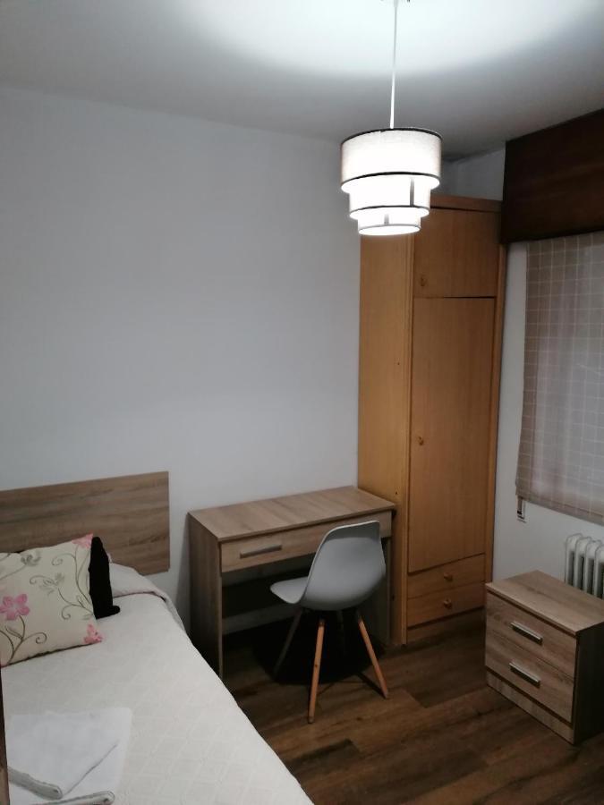 Quarto Individual Standard com Chuveiro