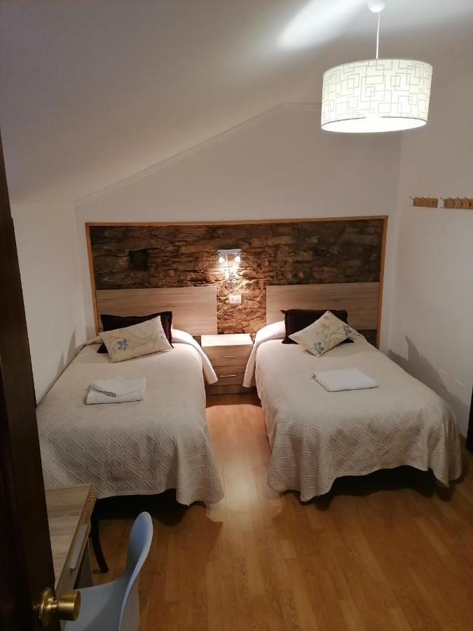 Quarto Twin com Casa de Banho Privativa