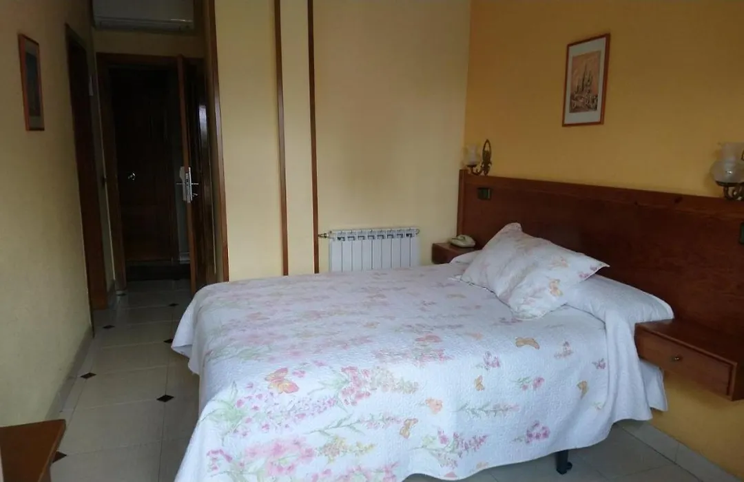 Hostal Don Jaime I y II-1
