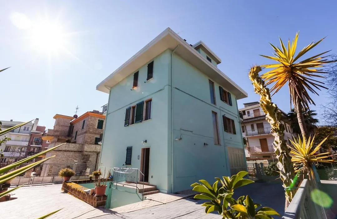 Guest House Il Faro-1