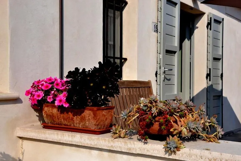 B&B Casale Fonte Vecchia-1