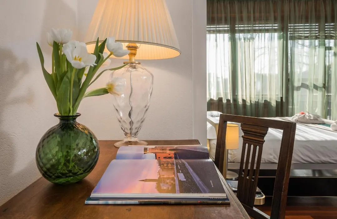 Castle View Room - Veronainflat-1