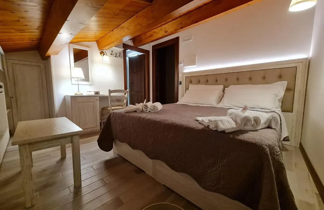 Resort la dimora Maiale brado di Norcia-1