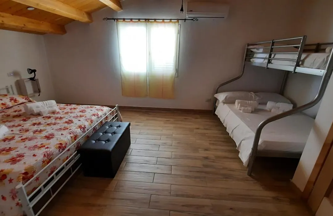 Debel House-1