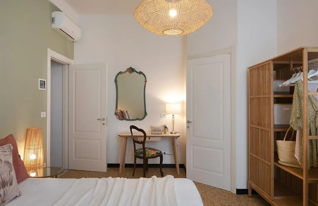 Ensemble rooms di Vayadù-1