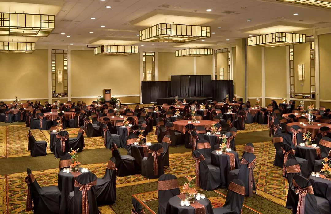 The Park Vista - A Doubletree By Hilton Hotel - Gatlinburg-1