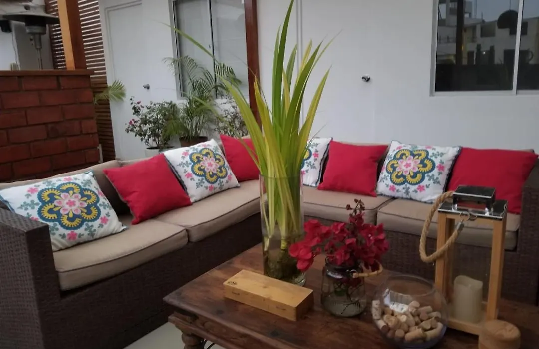 Malu House - Peru - Lima-1