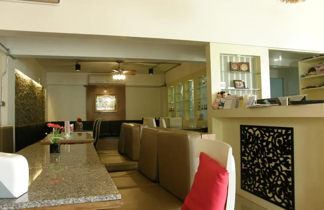 Mooz Huahin Bed & Breakfast-1