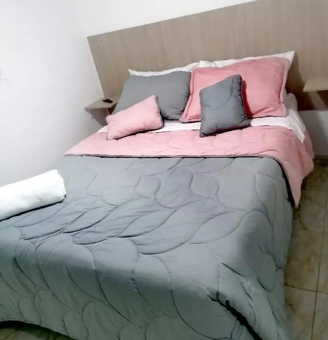Casa Hospedaje - H-1