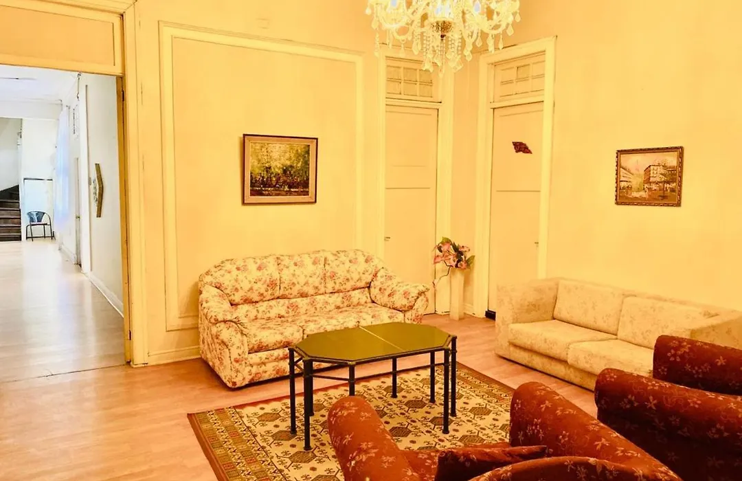 Hostal Plaza Londres 77-1