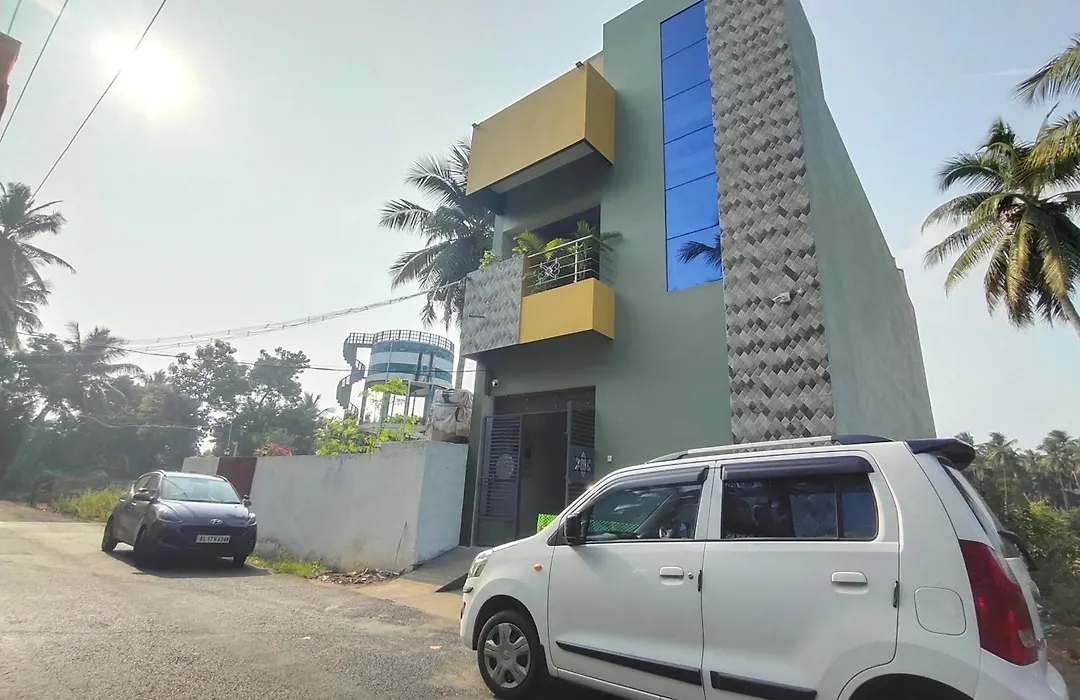 Pv Inn-1