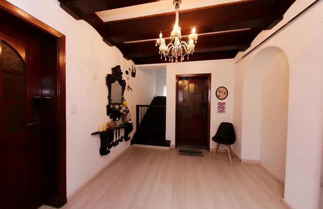 Castelinho Solemar - Hot Spa - Studios E Suites Premiums Para Locacao - Auto Check-In - Monitoramento Remoto-1