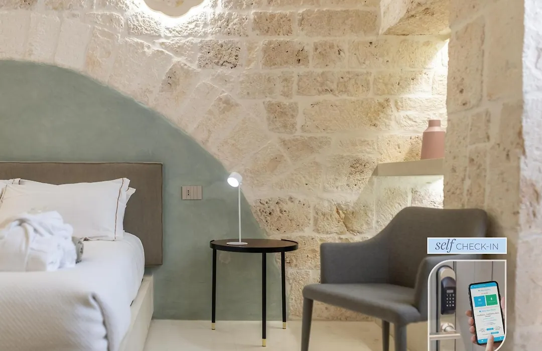 Vico Bianco Raro Smart Rooms Collection-1