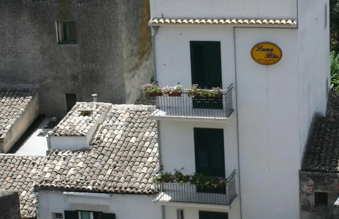 B&B Luna Blu-1
