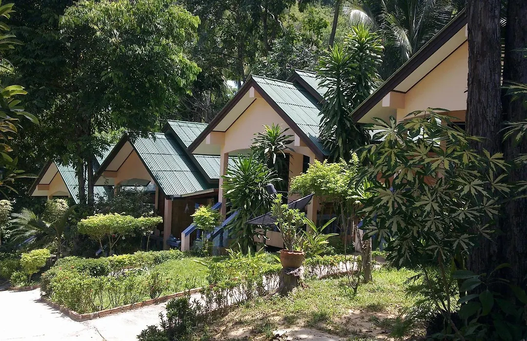Anawin Bungalows-1