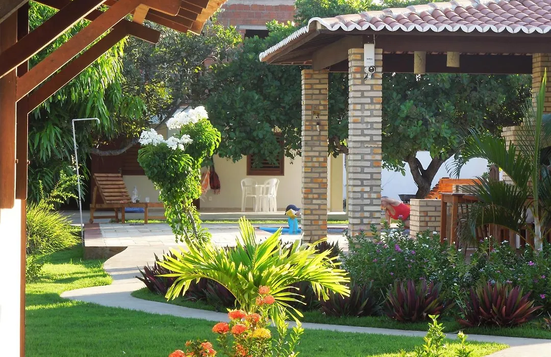 Pousada Vila Caju-1