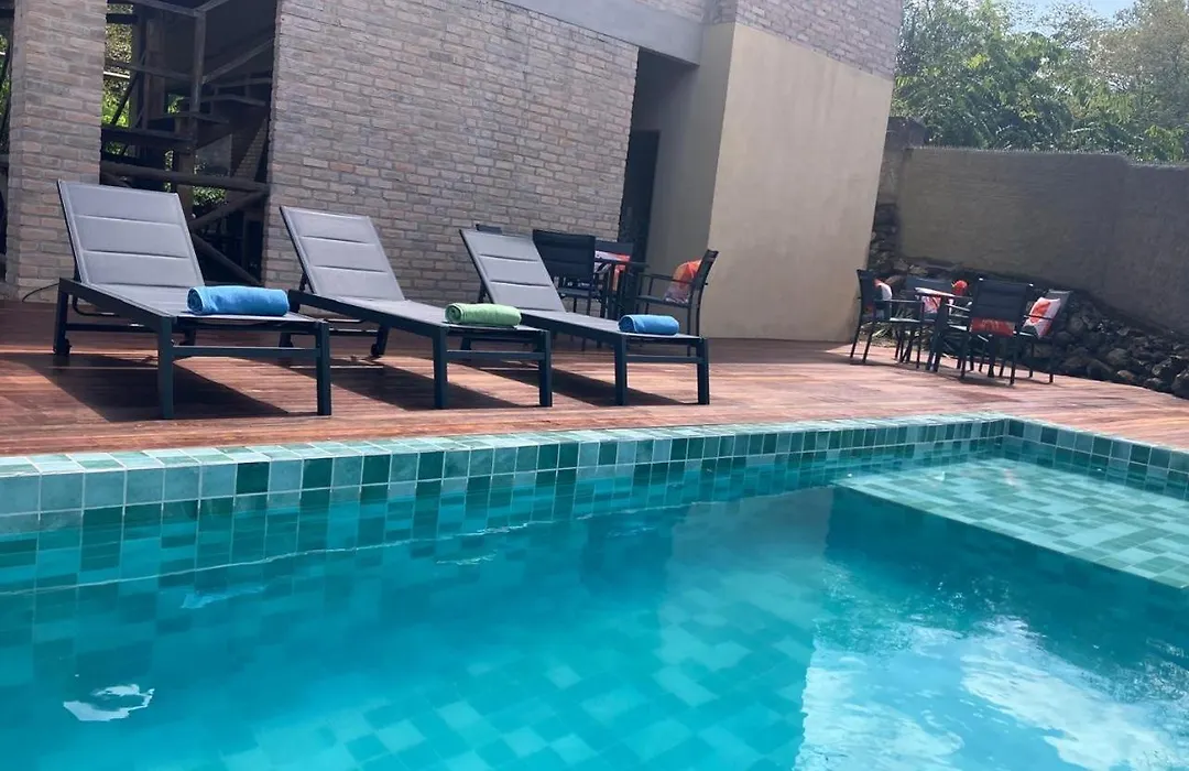 Villa Justen Pousada-1
