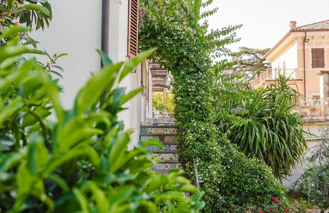Il Nido Dei Gufi Bed And Breakfast-1