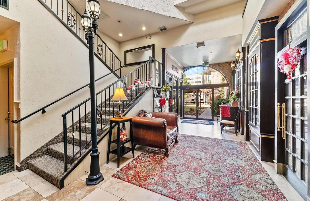 The Anniversary Inn - Fifth South-1