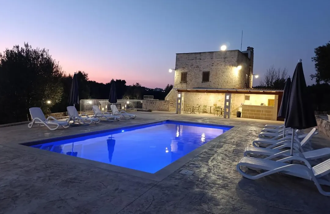 Il Trullo e la Pietra-1