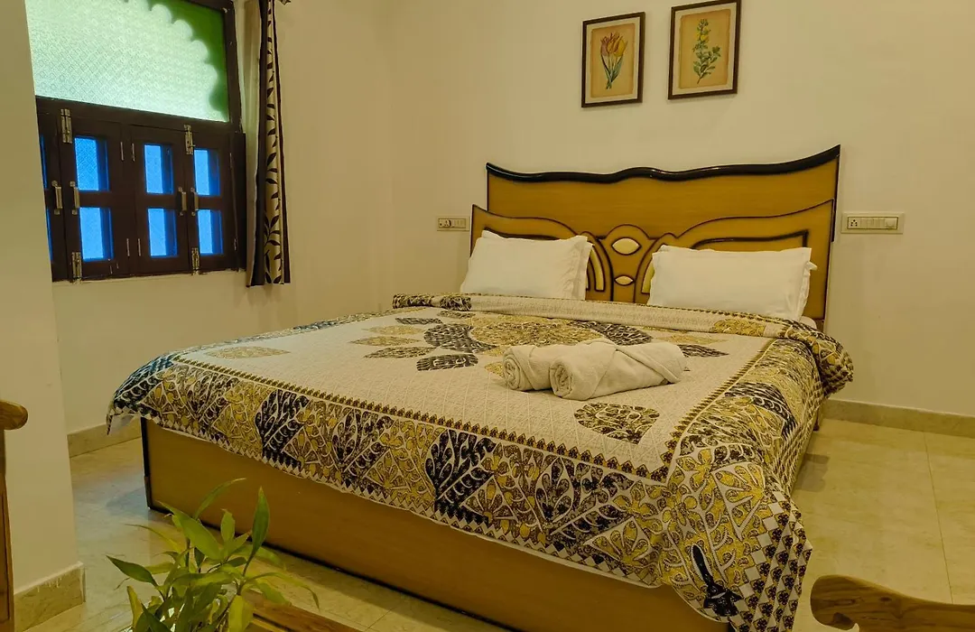 Rising Shemesh Home Stay-1