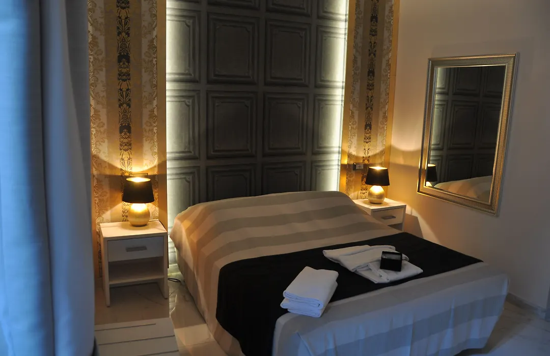Navona Nice Room-1