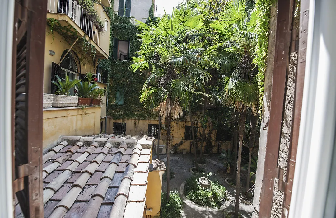Town House Spagna-1