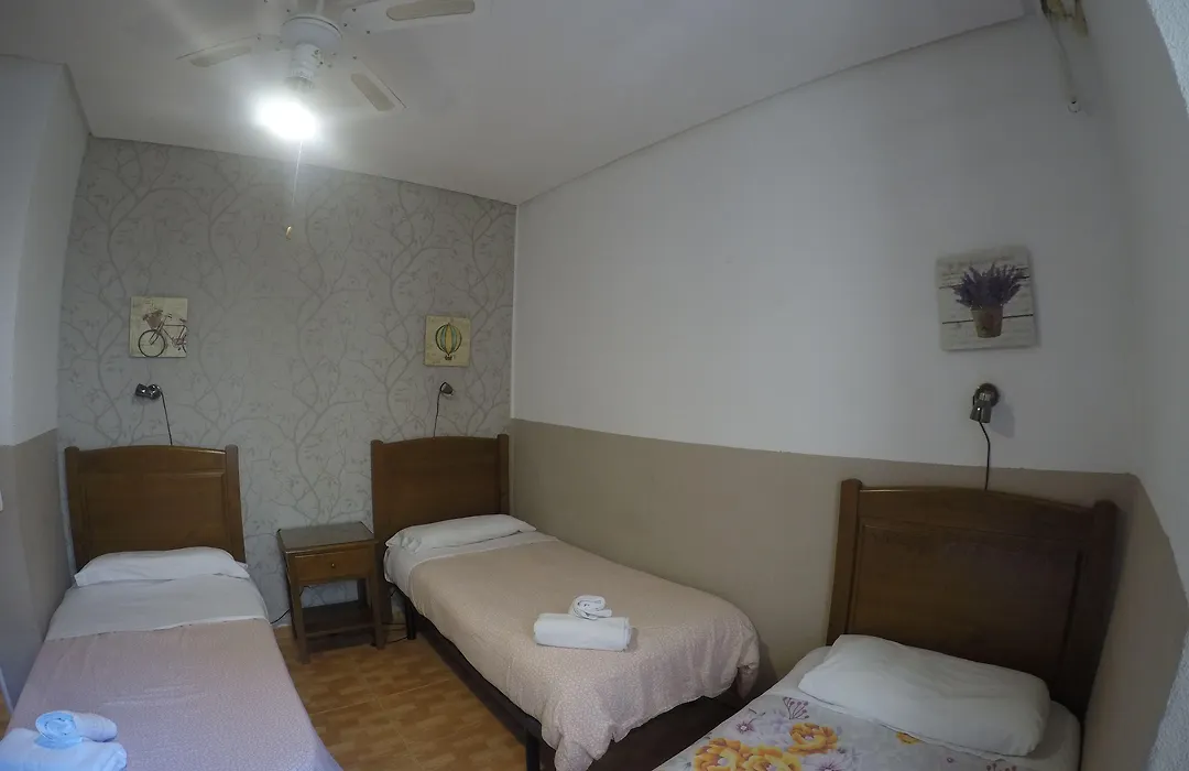 Hostal Los Perales-1