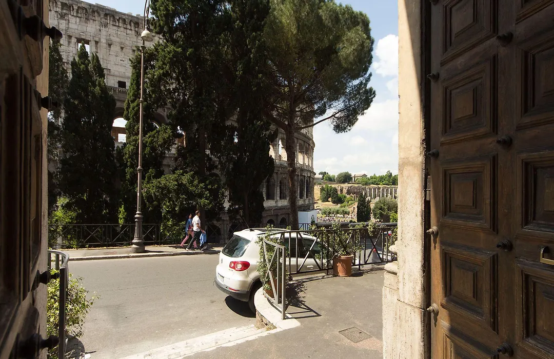B&B Colosseo Panoramic Rooms-1