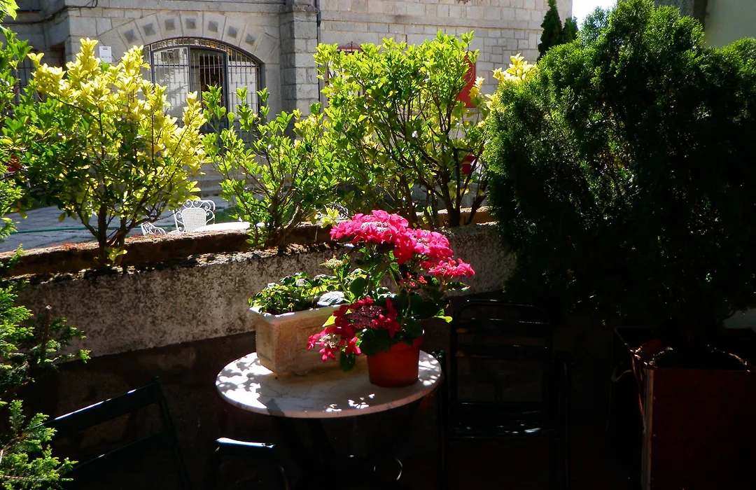 Hostal Siete Picos-1